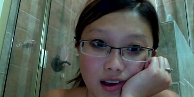 Hot Asian Girl Solo Shower