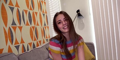 Creampie to a beautiful girl with abnormally high facial deviation!