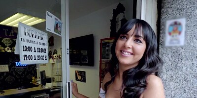 Big-boobied brunette and stranger make closer acquaintance