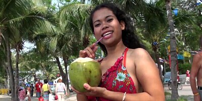 TuktukPatrol Movie: Nees