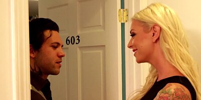 A blonde with a fine body is receiving a hard dick in the bedroom