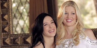 Aiden Ashley and Charlotte Stokely perform pussylicking