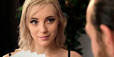 Jamie Jett gets dicked by dad's friend