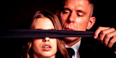 Beautiful submissive brunette Jill Kassidy enjoys dude's big dick