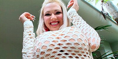 Sensual busty goddess Kylee Nash fucks with a pink sex toy