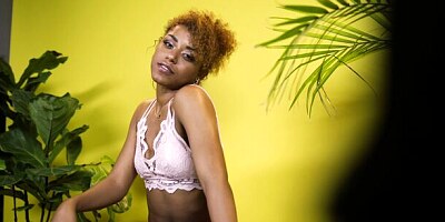 Ebony mademoiselle Milu Blaze takes a big dick in her little mouth