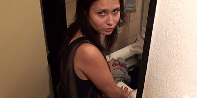 Alluring brunette teen gets nicely screwed on the porn casting