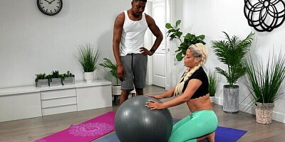 White model Bridgette B is having fun with a huge black penis