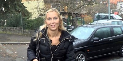 Beauty blonde with an innocent face gives a good blowjob in the bathroom