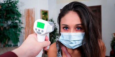 Good-looking Asian hottie Cali Lee screwed in the doggy style