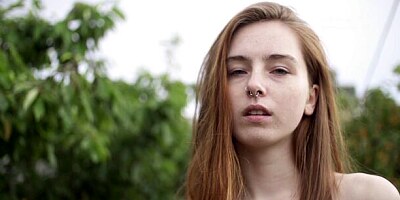 All-natural skinny angel Lilian demonstrates her impressive body