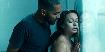 The perfect slut Naomi Swann gets roughly fucked in the bathroom