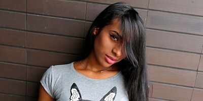 Cute ebony model Lahia Crox feels a fat cock in her little hole