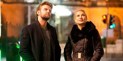 Aesthetic babe Cherry Kiss gets rammed in the cowgirl pose