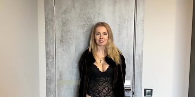 Hooker Screaming in Pain but still allow to Fuck her Ass. Painful Anal
