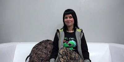 Job interview ended up fucking inside her pussy