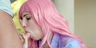 Teen Mia Evans wants to be a fuck doll and lays perfectly