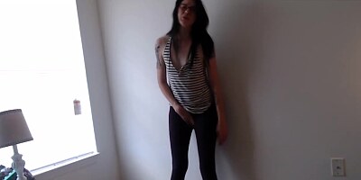 Pissing in a Cup and POURING IT ON MYSELF