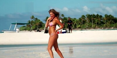 GREATEST HITS - Kate Upton