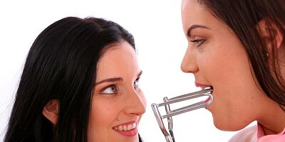 Two hot brunettes Vany Ully and Lucia Denvile love fisting