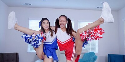 Two good-looking hotties Harmony Wonder and Aria Skye fuck with a shared lover