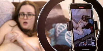 Stunning angel in glasses Jay Taylor gets screwed in the doggy style