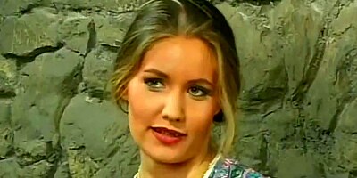 Pyramid 3 (Tania Russof) 1996