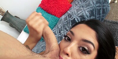 Hot Thang with Vanessa Sky