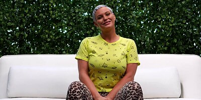 Big ass woman, Sara is doing it with a black guy and moaning from pleasure while cumming