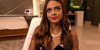 Melissa Marques - A ninfeta Melissa Marques pela primeira vez no porno