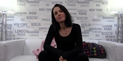 Lima spreads her arab cunt for a photo shoot