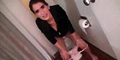 Joseline Kelly is getting fucked in the ass and sucking her partners dick after that