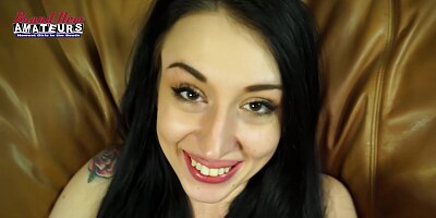Olyssia gives us a good porn casting