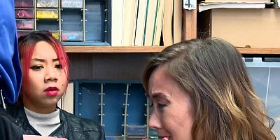 Security guard prepared dick and hooked up with thief before GF