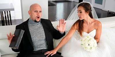 Lusty doll Kelsi Monroe nicely impaled by a massive dick