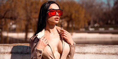 Oiled brunette Sasha Rose adores hardcore anal penetration