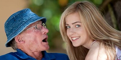Gorgeous outdoor old VS young sex with a hot Abigail Johnson
