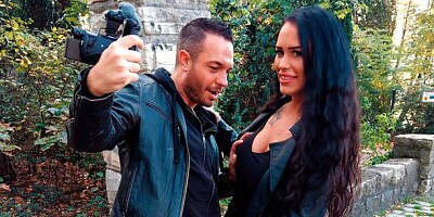 Gorgeous sex doll Andy Star likes quick sex for money on the street