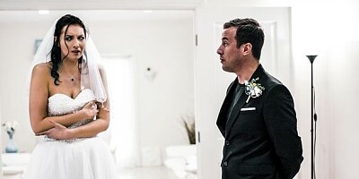 Angelic natural hottie Bella Rolland loves his massive cock