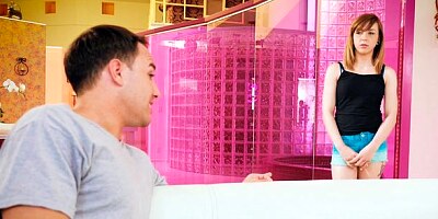 Sensual hottie Ariel Skye opens her little cunt for a big dick