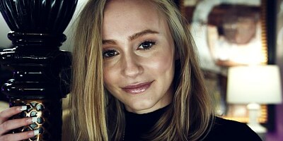 An innocent teen Alicia Williams is trying rough anal sex