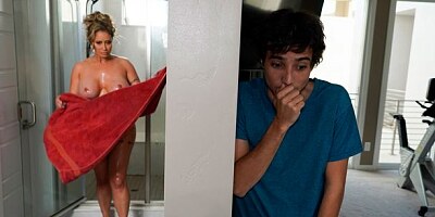 Big-boobed mommy Eva Notty rammed good in the doggy style