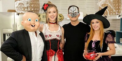 Two gorgeous hotties Haley Reed and Penny Pax are enjoying dick-sucking