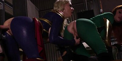 Great-looking hotties Aubrey Kate, Lacy Lennon and Kenzie Taylor are enjoying dick riding