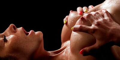 Artistic low light sex with an elegant mademoiselle Kattie Gold