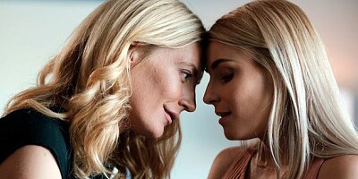 Two sweet chicks Mona Wales and Nikki Peach are enjoying lesbian sex