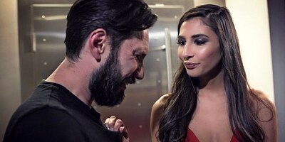 Cheating girlfriend Gianna Dior rides a big cock in the bedroom