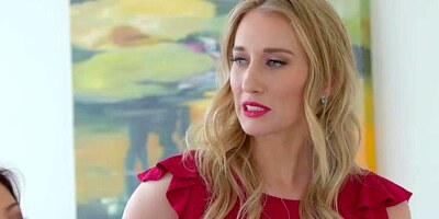 Horny Jade Baker contacts her stepmoms stepsis to fuck