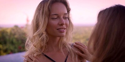 Katya And Danica Hot Blondes That You Just Cant Say No