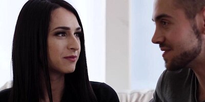 Ts beauty Khloe Kay takes neighbors cock for a depp ana